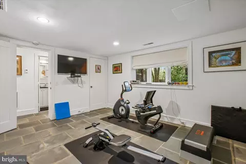 Other - 700 Belgrove Rd, Mclean, VA 22101 photo 11 of 19