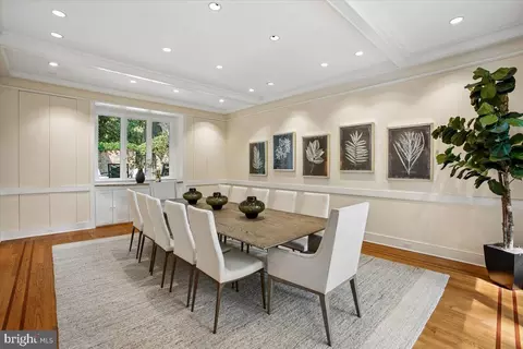 Dining - 700 Belgrove Rd, Mclean, VA 22101 photo 2 of 3