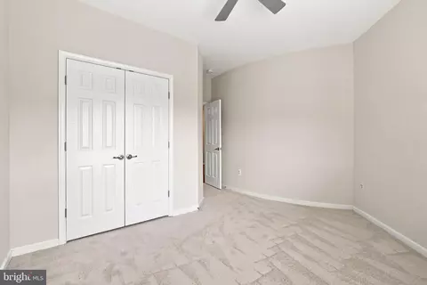 Bedroom - 8181 Usher Dr, Lorton, VA 22079 photo 3 of 10