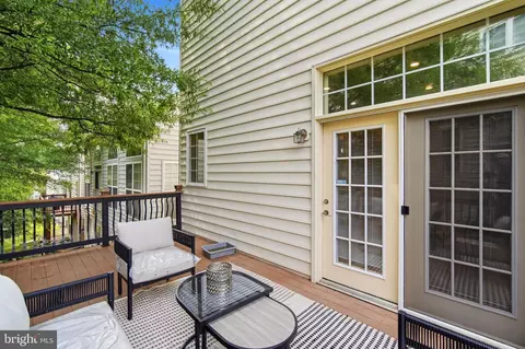 Exterior - 8181 Usher Dr, Lorton, VA 22079 photo 3 of 7