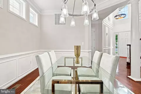 Dining - 8181 Usher Dr, Lorton, VA 22079 photo 4 of 5