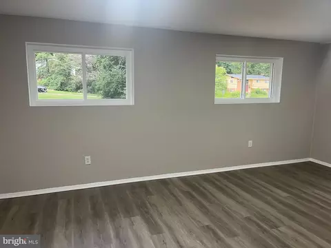 Living - 6403 Greeley Blvd, Springfield, VA 22152 photo 2 of 2