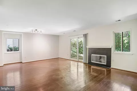 Living - 1944 Winterport Cluster Cluster, Reston, VA 20191 photo 1 of 5