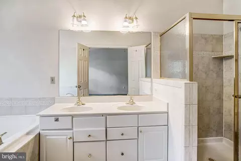 Bath - 8408 Jovin Cir, Springfield, VA 22153 photo 1 of 1