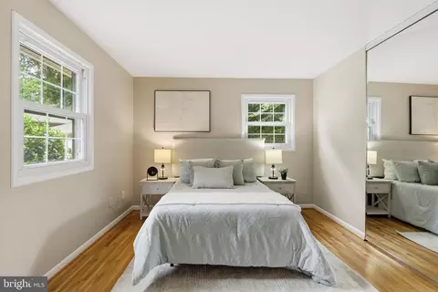 Bedroom - 7821 Penley Pl, Springfield, VA 22151 photo 1 of 5
