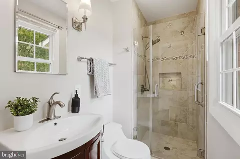 Bath - 7821 Penley Pl, Springfield, VA 22151 photo 1 of 2