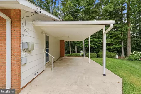 Exterior - 7821 Penley Pl, Springfield, VA 22151 photo 3 of 11