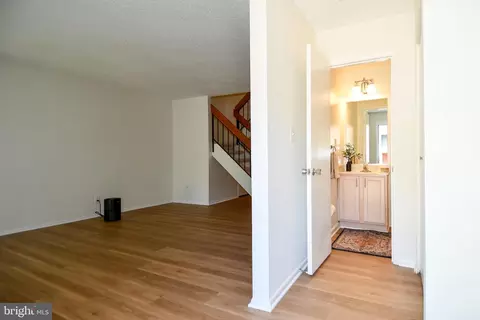 Entry Way - 2231 Cartwright Pl, Reston, VA 20191 photo 1 of 4