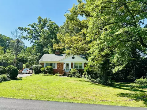 Exterior - 6509 Melia St, Springfield, VA 22150 photo 3 of 8