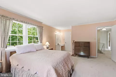 Bedroom - 9385 Saddlemount Ct, Springfield, VA 22153 photo 7 of 13