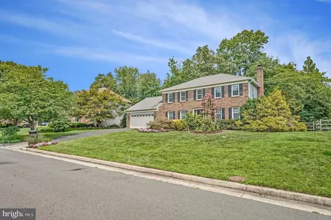 15541 Eagle Tavern Ln, Centreville, VA 20120