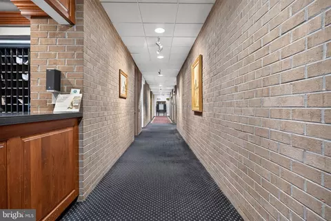 Entry Way - 1800 Old Meadow Rd #101, Mclean, VA 22102 photo 10 of 12