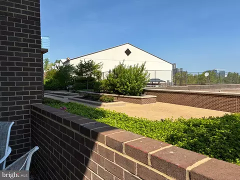 Exterior - 1800 Old Meadow Rd #101, Mclean, VA 22102 photo 11 of 19