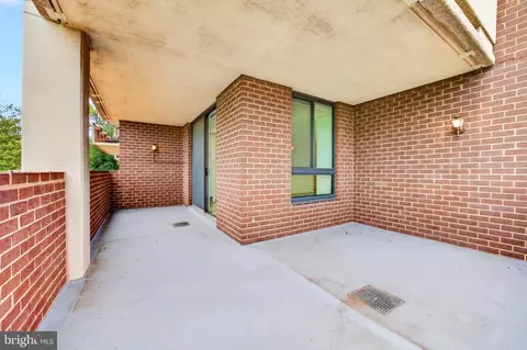 Exterior - 1800 Old Meadow Rd #101, Mclean, VA 22102 photo 18 of 19