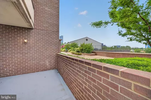 Exterior - 1800 Old Meadow Rd #101, Mclean, VA 22102 photo 17 of 19