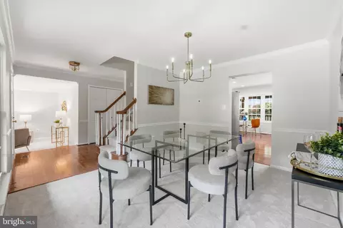 Dining - 7362 Silver Pine Dr, Springfield, VA 22153 photo 5 of 6