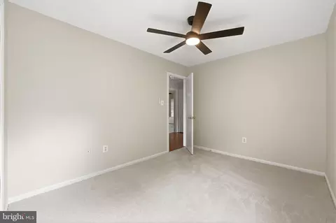 Bedroom - 7362 Silver Pine Dr, Springfield, VA 22153 photo 4 of 9