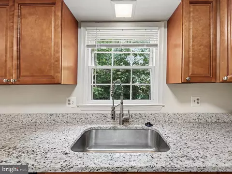 Kitchen - 6281 Rathlin Dr, Springfield, VA 22152 photo 4 of 4