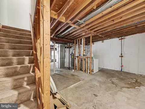 Other - 6281 Rathlin Dr, Springfield, VA 22152 photo 1 of 3