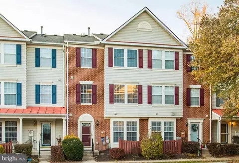 8304 Duck Hawk Way #3, Lorton, VA 22079