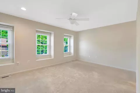 Bedroom - 7719 Bristol Square Ct, Springfield, VA 22153 photo 6 of 9