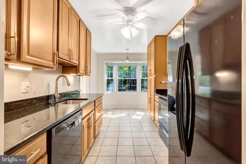 Kitchen - 7719 Bristol Square Ct, Springfield, VA 22153 photo 6 of 6