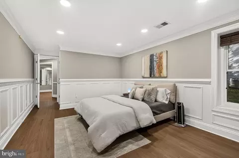 Bedroom - 13633 Birch Dr, Chantilly, VA 20151 photo 11 of 12