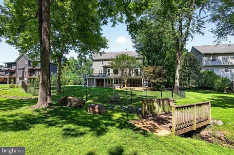 Exterior - 13633 Birch Dr, Chantilly, VA 20151 photo 25 of 26