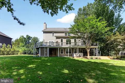 Exterior - 13633 Birch Dr, Chantilly, VA 20151 photo 22 of 26