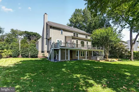 Exterior - 13633 Birch Dr, Chantilly, VA 20151 photo 23 of 26