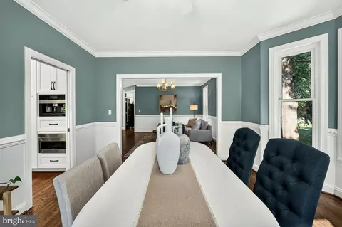 Dining - 13633 Birch Dr, Chantilly, VA 20151 photo 3 of 8