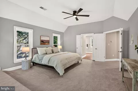 Bedroom - 13633 Birch Dr, Chantilly, VA 20151 photo 3 of 12