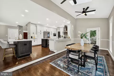 Dining - 13633 Birch Dr, Chantilly, VA 20151 photo 6 of 8