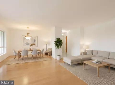 1800 Old Meadow Rd #813, Mclean, VA 22102