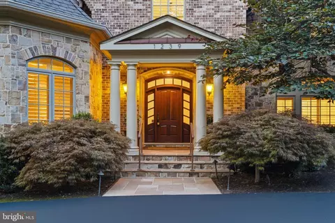 Other - 1239 Daleview Dr, Mclean, VA 22102 photo 2 of 18