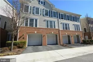 7047 Huntley Run Pl #115, Alexandria, VA 22306