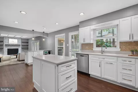 Kitchen - 8811 Hayload Ct, Springfield, VA 22153 photo 3 of 3