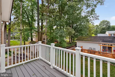 Exterior - 8811 Hayload Ct, Springfield, VA 22153 photo 5 of 14