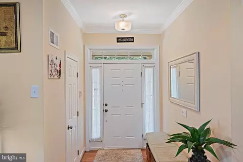 Entry Way - 6506 Milva Ln, Springfield, VA 22150 photo 1 of 4