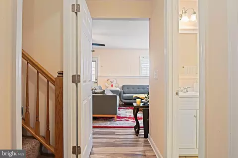 Entry Way - 6506 Milva Ln, Springfield, VA 22150 photo 4 of 4