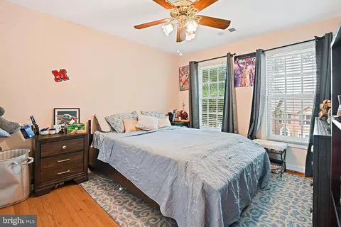Bedroom - 6506 Milva Ln, Springfield, VA 22150 photo 5 of 8