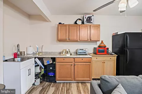 Kitchen - 6506 Milva Ln, Springfield, VA 22150 photo 5 of 5