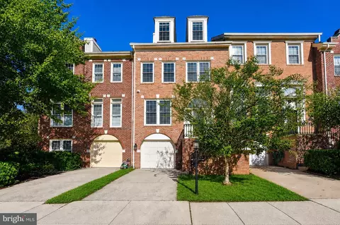 14616 Creek Valley Ct, Centreville, VA 20120