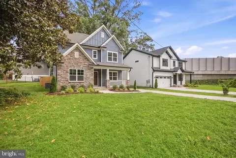 8419 Wesleyan St, Vienna, VA 22180