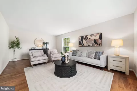 Living - 6903 Rochambeau Pl, Springfield, VA 22153 photo 1 of 8