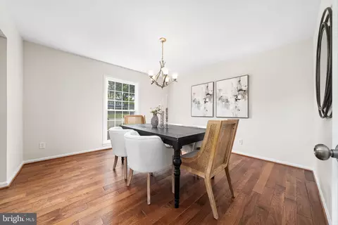 Dining - 6903 Rochambeau Pl, Springfield, VA 22153 photo 1 of 5
