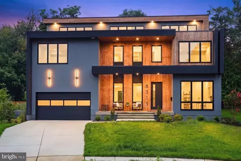 8313 Syracuse Cir, Vienna, VA 22180