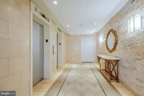 Entry Way - 8340 Greensboro Dr #225, Mclean, VA 22102 photo 1 of 3