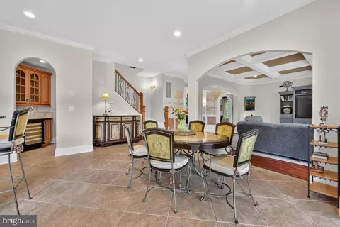Dining - 6245 Linway Ter, Mclean, VA 22101 photo 1 of 3
