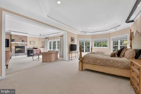 Bedroom - 6245 Linway Ter, Mclean, VA 22101 photo 2 of 6